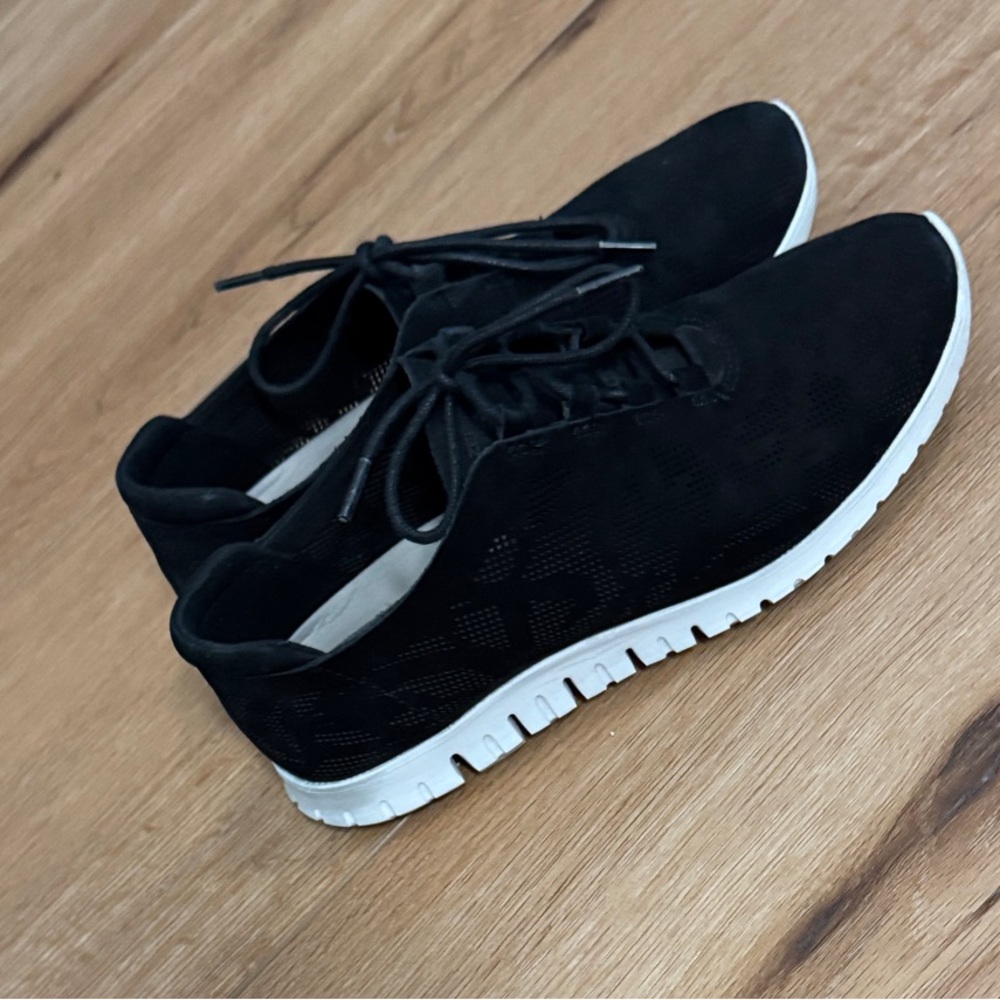 Cole Haan Casual Shoes black athletic sneakers comfort women’s size 5 zerograde